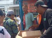 Jumat Bersedekah Squad Hijrah Parkir Mannaku Kota Tasikmalaya Konsisten Berbagi untuk Warga