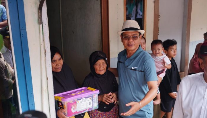 Puting Beliung Terjang Cimenyan, KDS Pastikan Bantuan Sampai