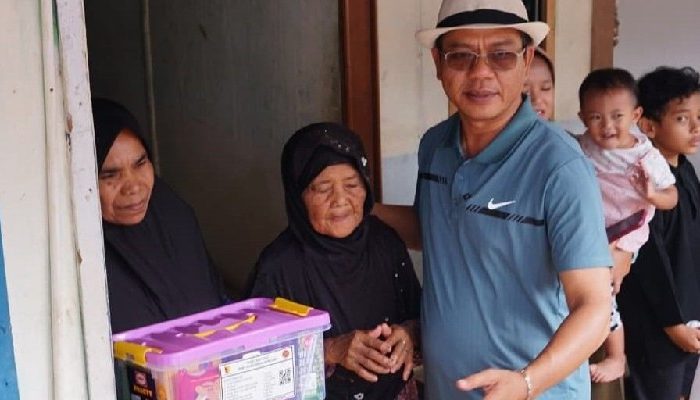 Puting Beliung Terjang Cimenyan, KDS Pastikan Bantuan Sampai