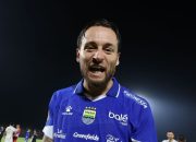 Marc Klok Ungkap Situasi Ruang Ganti Persib Bandung