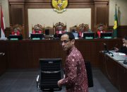 Nadiem Makarim Dituntut 18 Tahun Penjara dalam Kasus Korupsi Chromebook