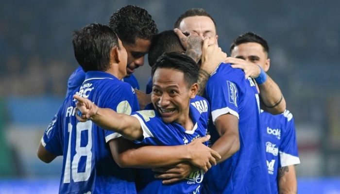 Duel El Clasico Indonesia, Persib Bungkam Persija 2-1
