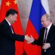 China Main Dua Kaki, Putin Datang Usai Trump Pulang
