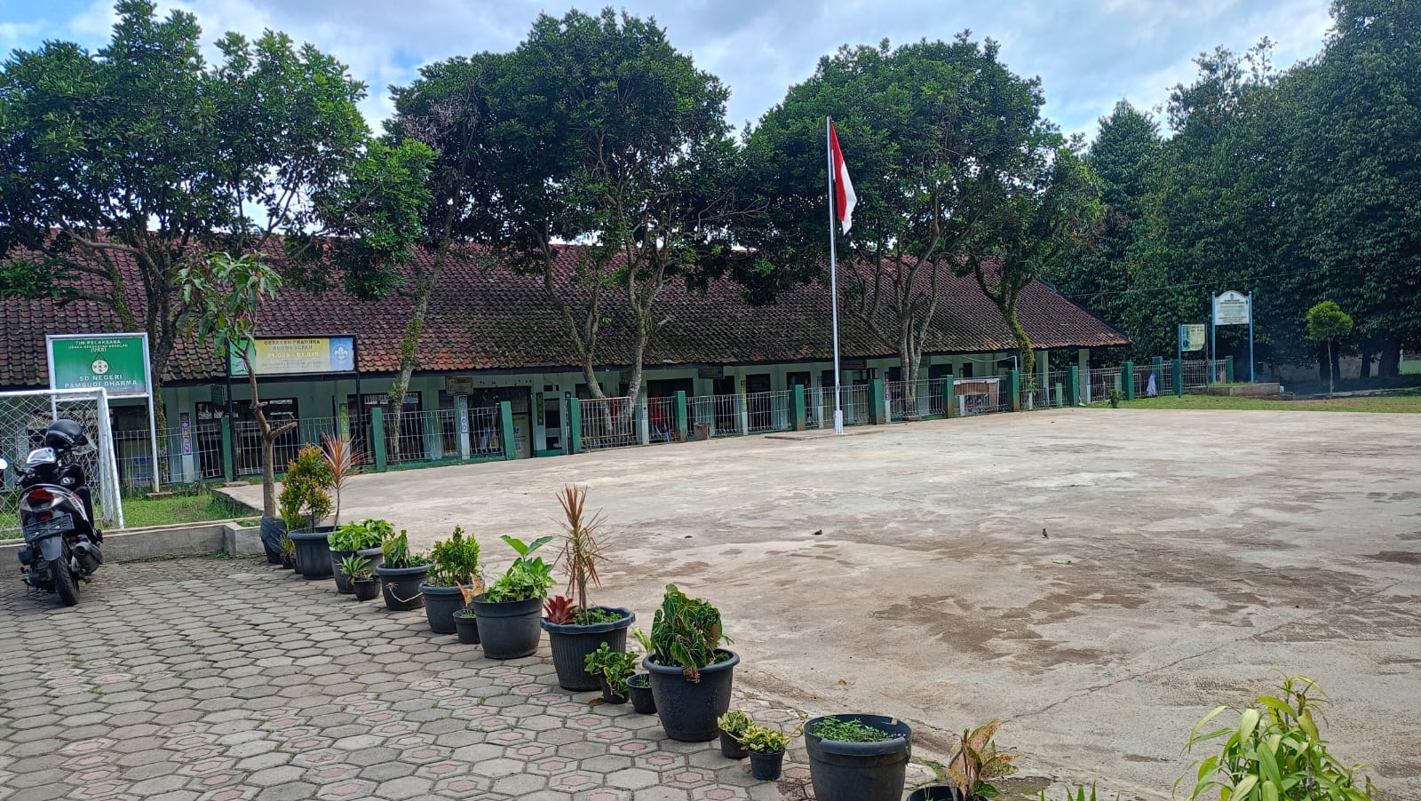 SDN Pambudi Dharma