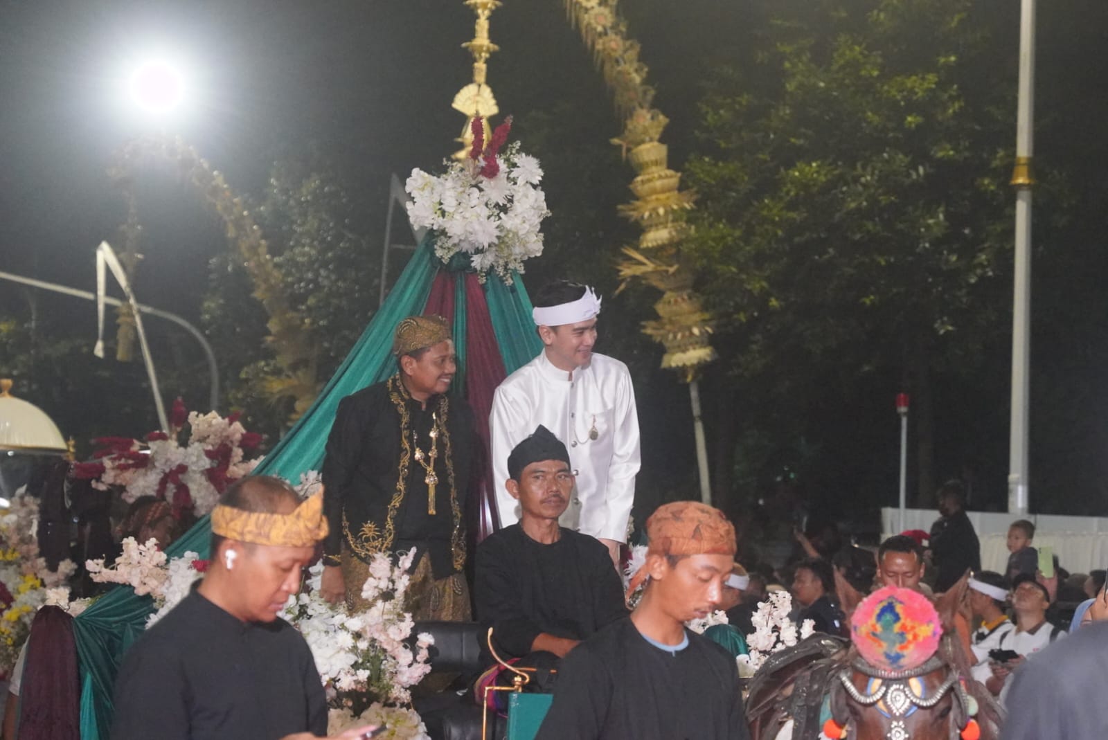 Mahkota Binokasih
