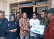 Ngatiyana Turun Tangan Bantu Korban Bencana Baros
