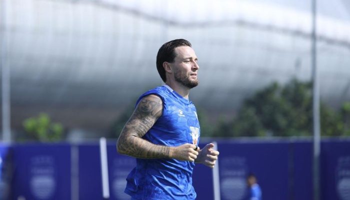 Persib Tak Gentar Hadapi Laga Berat Kontra PSM Makassar