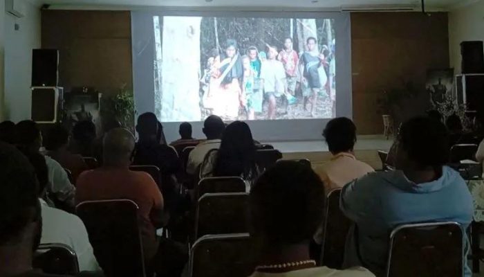 TNI AD Imbau Warga Bijak Sikapi Pemutaran Film “Pesta Babi” di Papua