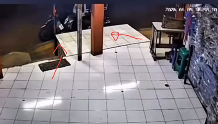 Ditinggal ke Toilet 2 Menit, Motor Pemilik Toko di Disambar Maling