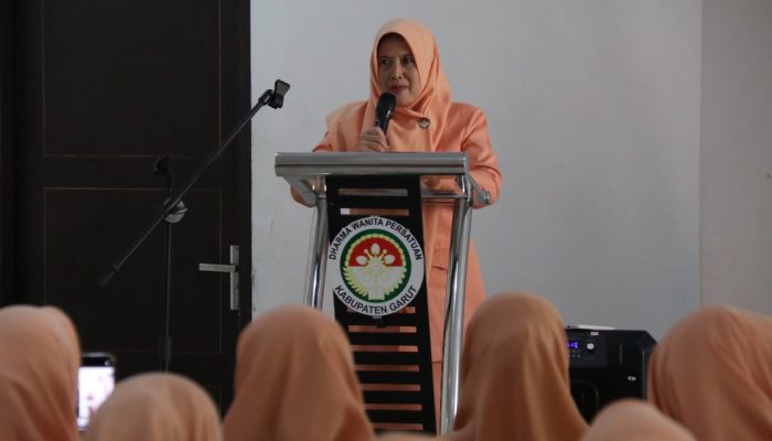 Obat Kedaluwarsa Jangan Dibuang Asal, DWP Garut Gelar Edukasi