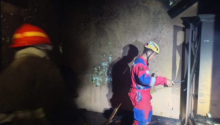 Kebakaran Rumah di Tasikmalaya, Kamar Ludes Dilalap Api