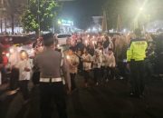 Lautan Obor Terangi Malam Tasikmalaya, Ribuan Warga Sambut 1 Muharam