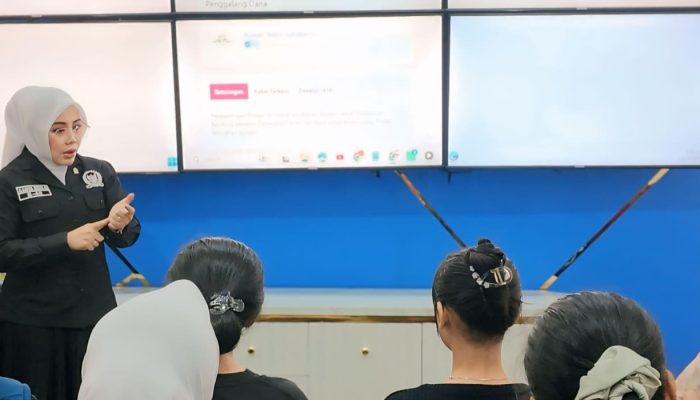 Teh Aanya Gandeng Pelajar Bandung Stop Bullying