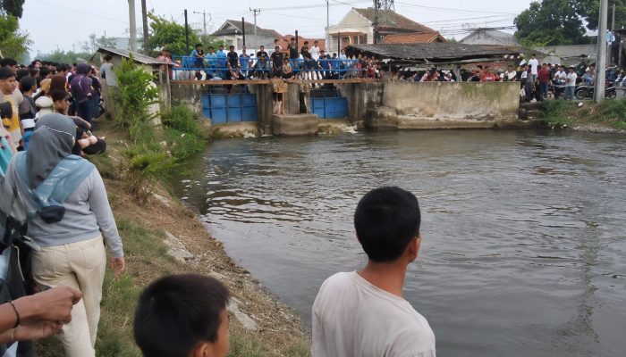 Remaja Baru Lulus SMP Hilang Tenggelam di Irigasi Karawang