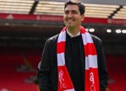 Iraola Ogah Cari ‘Salah Baru’, Liverpool Bangun Skuad Tanpa Beban Sejarah