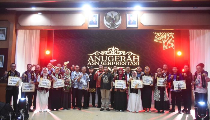 Bupati Dony: ASN Berprestasi Wajib Eksekusi Inovasi Jadi Program