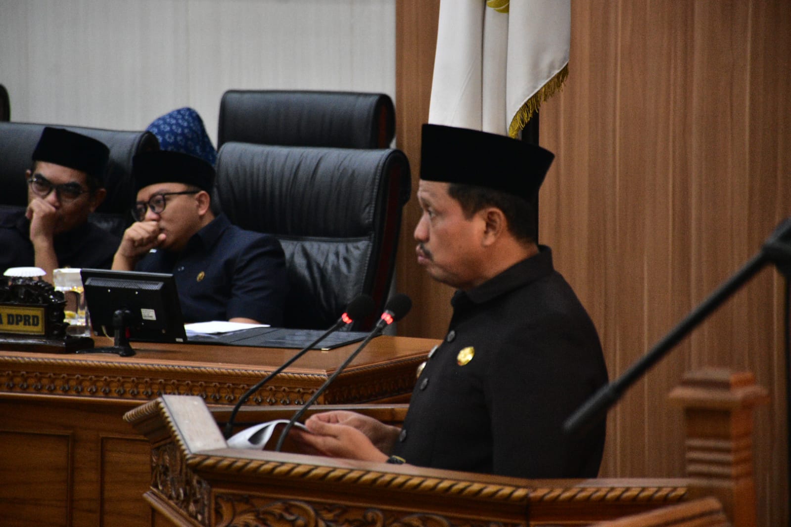 Bupati Dony