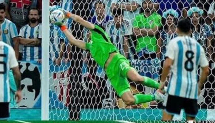 Rekor 11 Save Martinez Gagal Selamatkan Argentina