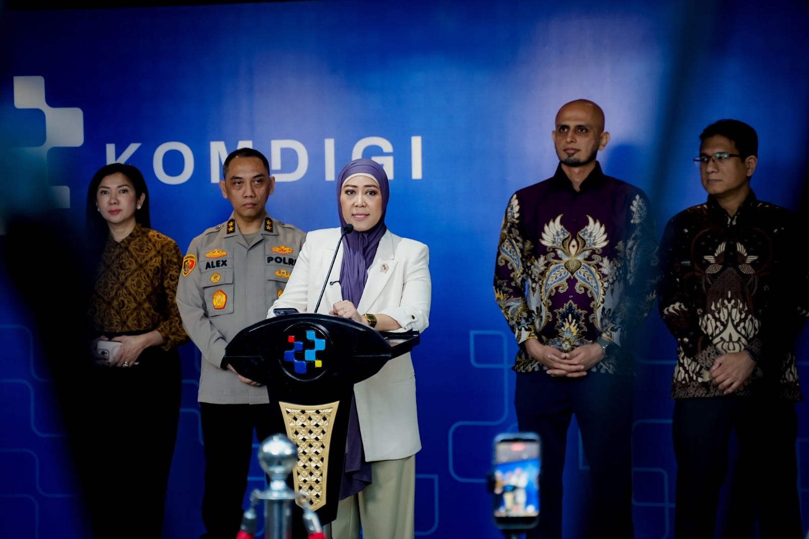 Komdigi