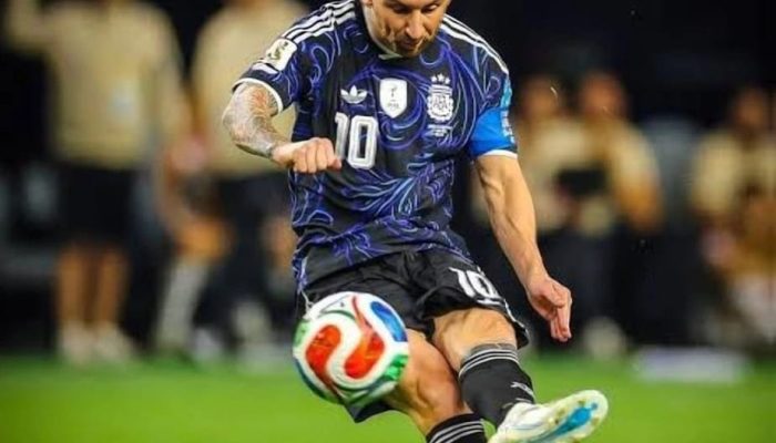 Evolusi Sihir Messi: Dua Asistnya Hancurkan Inggris