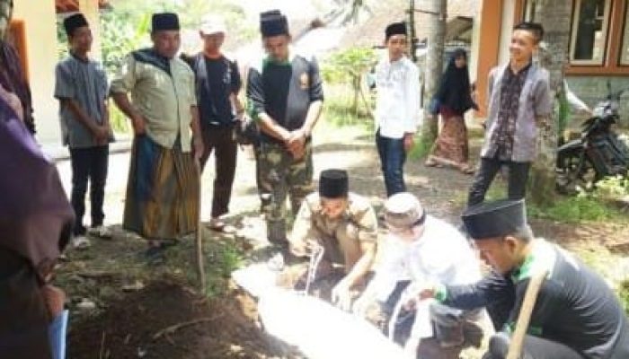 Contoh Sambutan Perwakilan Keluarga Sebelum Menguburkan Jenazah