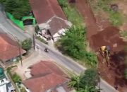 Disegel! Satpol PP Hentikan Proyek Papas Gunung Pasarean