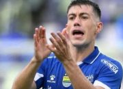 Bursa Transfer Persib Panas: Usai Boyong Peralta, Kini Bidik Kiper Timnas
