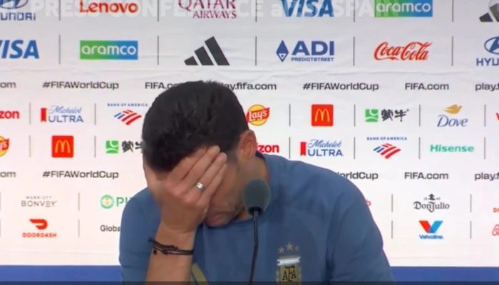Scaloni Menangis, Pertimbangkan Mundur Usai Kalah Final