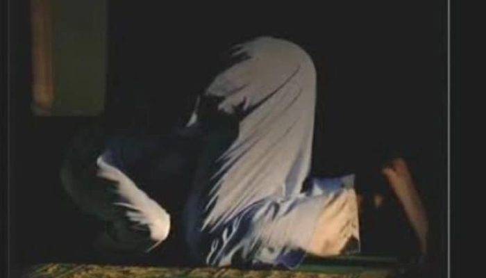 Tata Cara Sujud Sahwi Berdasarkan Al-Qur’an dan Hadits Sahih