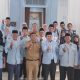 Bupati Garut Abdusy Syakur Amin Bersama Ketua DPW BKPRMI Jawa Barat Oleh Soleh beserta jajaran saat menerima kunjungan silaturahmi persiapan GUNTARA-GEMAS di Ruang Pamengkang, Kantor Bupati Garut, Senin (10/8/2026).