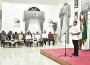 Bupati Sumedang Dony Ahmad Munir menyampaikan sambutan pada pelantikan DPD HIPPI Sumedang di Gedung Negara.