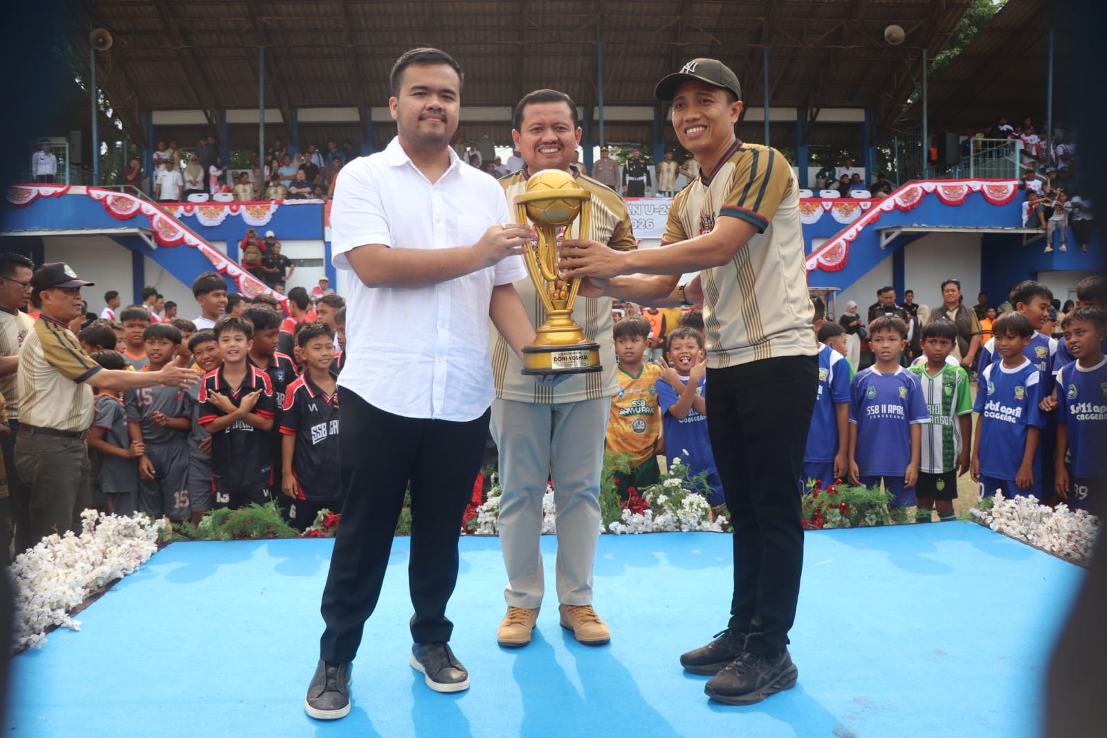 Bupati Sumedang Dony Ahmad Munir membuka Piala Dony-Yoshua U-21