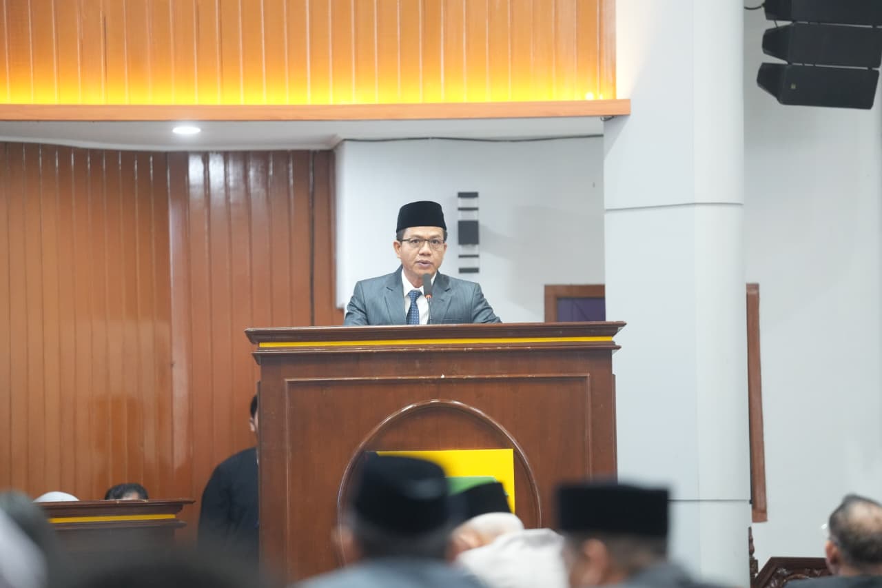 Bupati Bandung Dadang Supriatna menghadiri Rapat Paripurna DPRD tentang KUA-PPAS APBD 2027