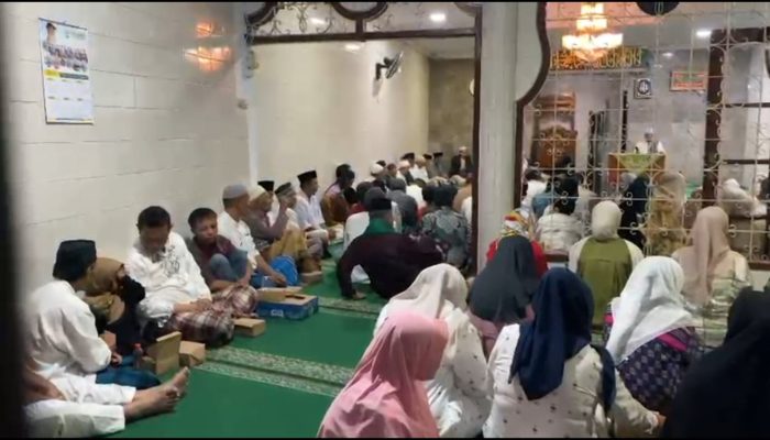Maulid Nabi di Masjid Al Mu’awanah, Salawat Menggema