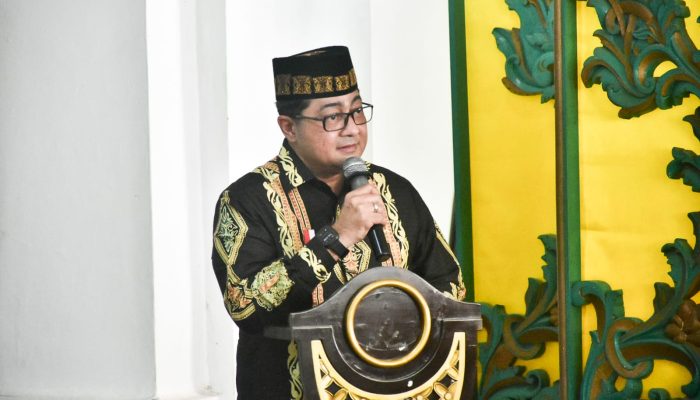 Menteri Ekraf Ziarah ke Makam Cut Nyak Dhien