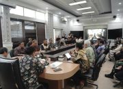 Pertemuan Pemerintah Kabupaten Garut dan Dewan Energi Nasional membahas percepatan pengembangan panas bumi di Garut.