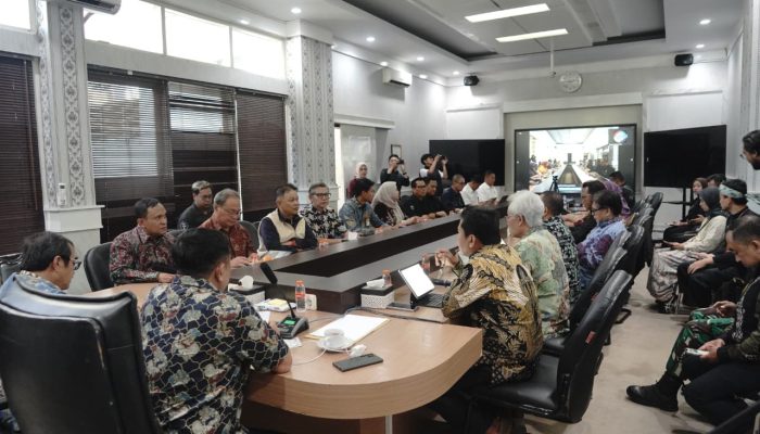 Pemkab Garut dan DEN Percepat Pengembangan Potensi Panas Bumi