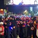 Ribuan peserta Sumedang Night Walkers Fest 2026 berjalan bersama di malam hari mengelilingi area MPP Sumedang