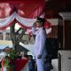 Wakil Bupati Sumedang M. Fajar Aldila memberikan keterangan usai upacara penurunan bendera HUT RI ke-81.