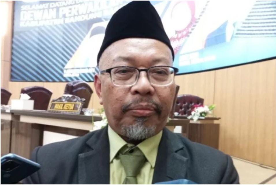 Ketua DPRD Kabupaten Bandung Barat Muhammad Mahdi menyoroti tata kelola APBD dan birokrasi Pemkab Bandung Barat.