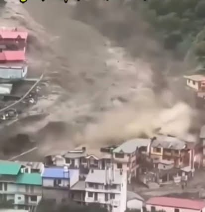 Banjir bandang menerjang kawasan Rasuwa, Nepal, setelah runtuhan gletser memicu aliran air dan material longsoran.