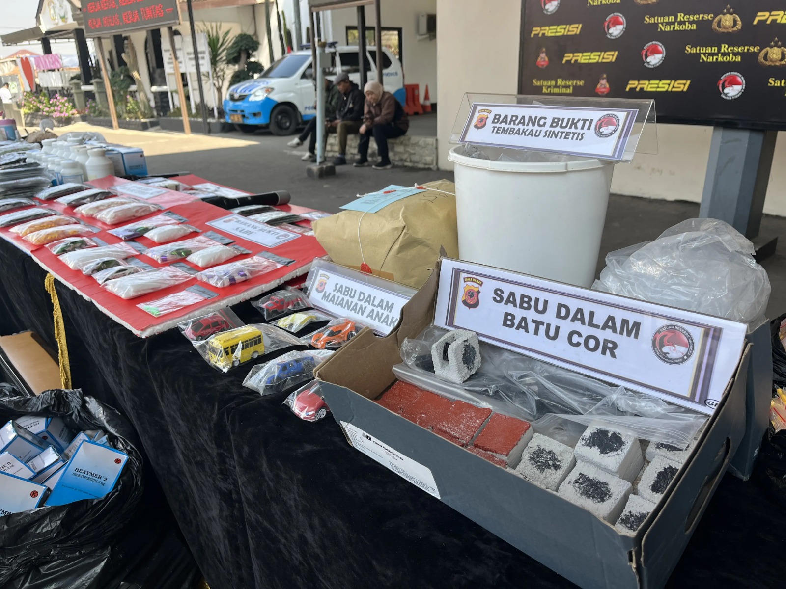 Polres Cimahi mengungkap 80 kasus narkoba dengan 91 tersangka selama Agustus 2026.
