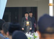 Bupati Sumedang Dony Ahmad Munir saat membacakan sambutan Menteri ATR/BPN pada upacara Hari Agraria dan Tata Ruang 2026.
