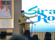 Bupati Bandung Dadang Supriatna mengingatkan ASN dan masyarakat mewaspadai dampak abu vulkanik di Bandung Raya.