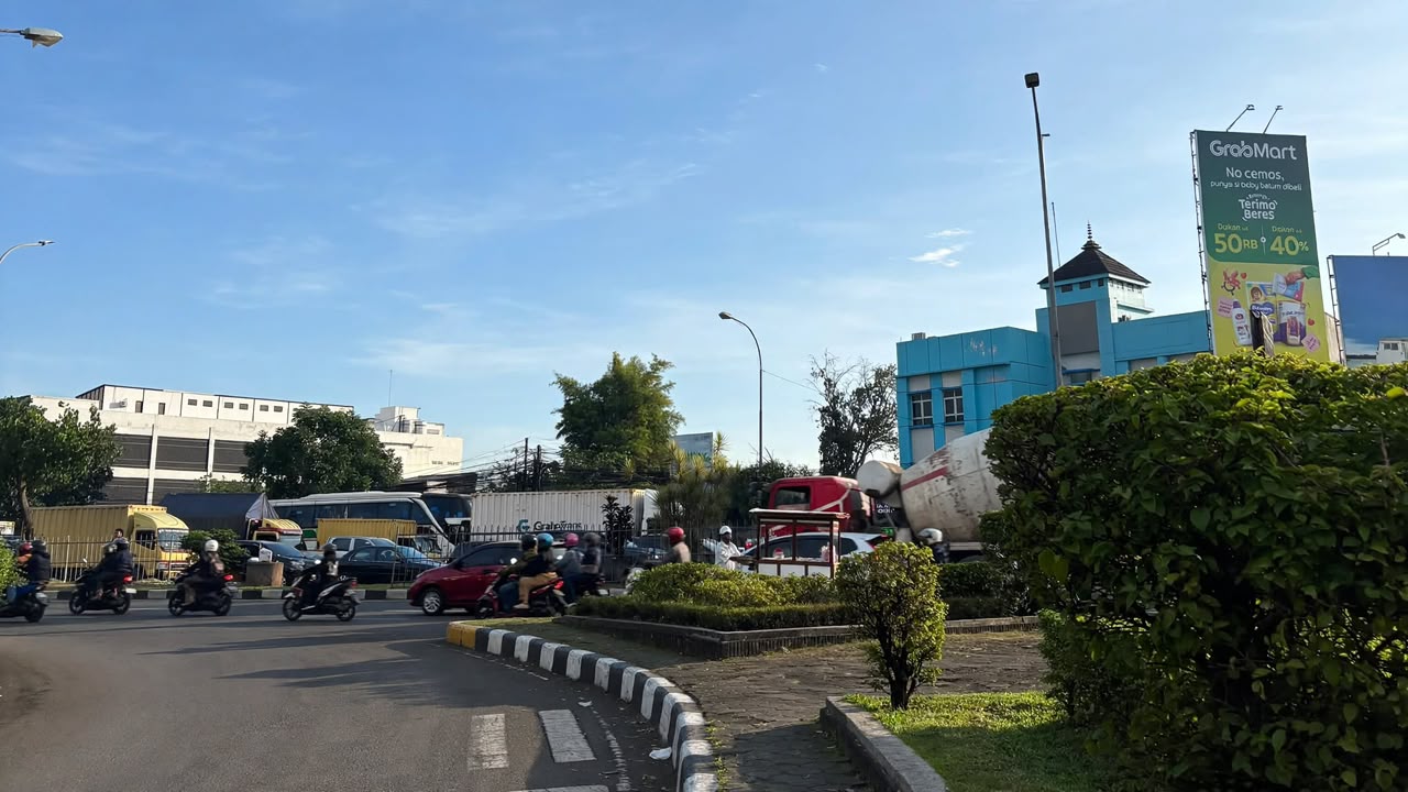 Kemacetan di Jalan Ibrahim Adjie Kota Bandung Semakin Parah