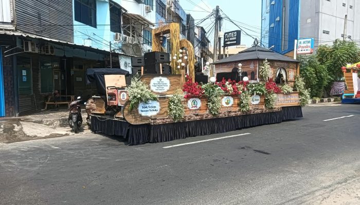 32 Kendaraan Hias Siap Helaran, Karawang Tutup Tuparev!
