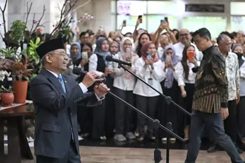 Menkeu Baru Suahasil Nazara Disambut Riuh Oleh Jajaran Pegawai Kemenkeu RI
