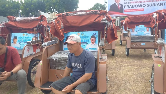 Secercah Harapan Baru 220 Penarik Becak Tasikmalaya