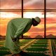 Ruku dalam sholat adalah momen Allah menjawab pujian hamba-Nya. (Ilustrasi)