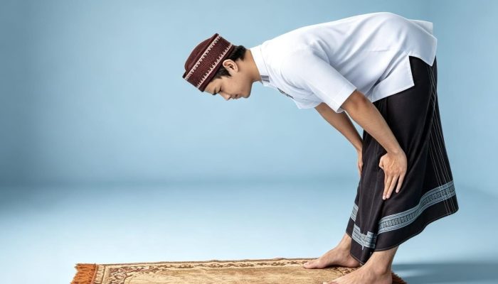 Keutamaan Rukuk dalam Sholat: Ketundukan Fisik yang Mengangkat Derajat Hamba